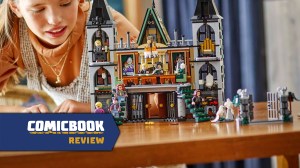 LEGO Harry Potter’s Malfoy Manor Review: Walk on the Wild Side of the Wizarding World